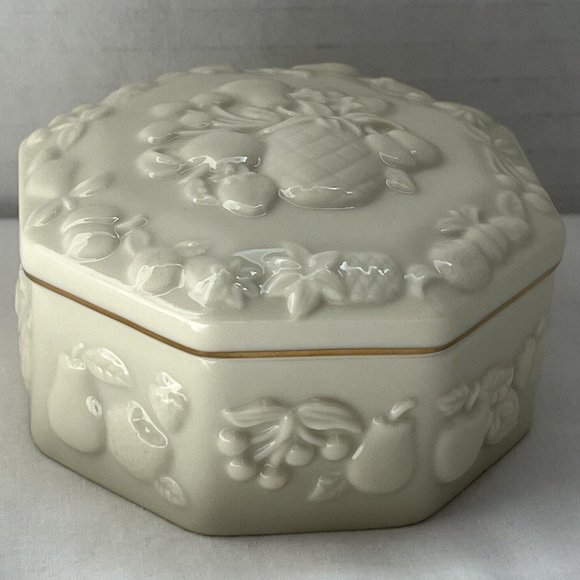 Lenox Collection The Fruit Of Life Keepsake Trinket Box Bone China 24 Karat Gold - Picture 3 of 4